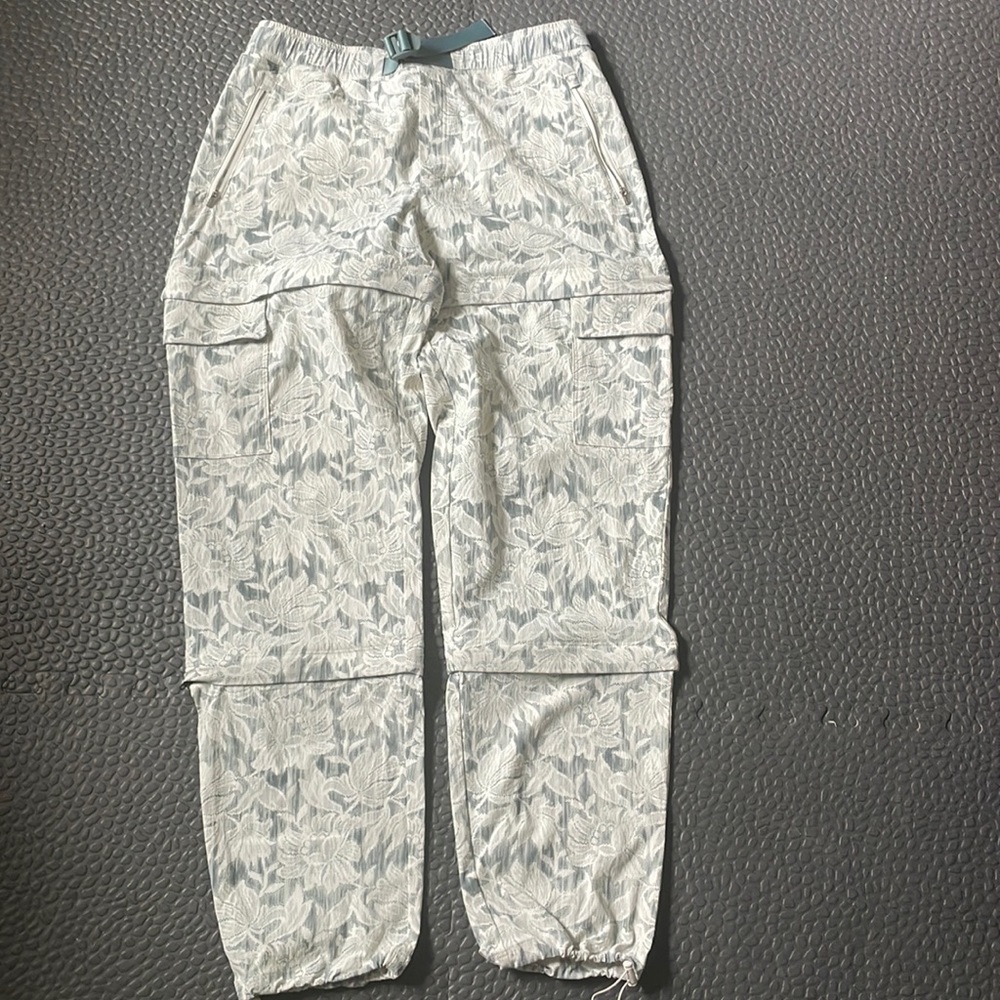 Athleta Trekkie Convertible Hike Pant